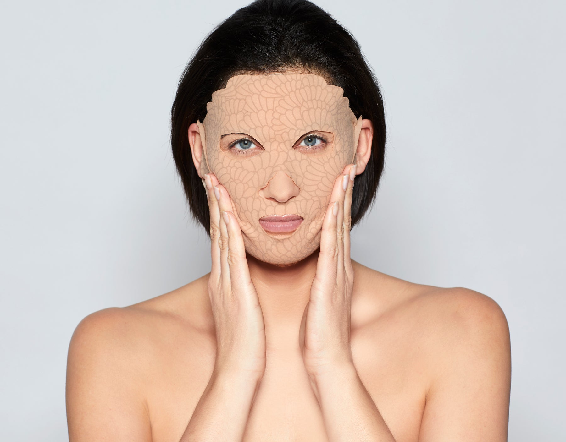 Youth Revealed Dry Face Mask - Disponible sur Global Glow
