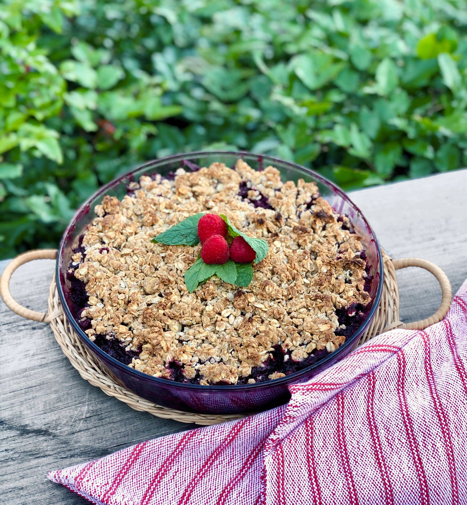 Crunchy Berry Crumble